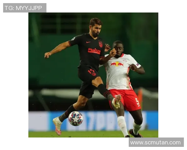 乌帕梅卡诺谢队友跻身顶卫——钢铁硬汉的荣耀之路 乌帕梅卡诺谢队友跻身顶卫——钢铁硬汉的荣耀之路