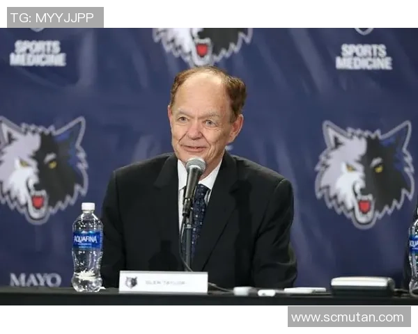 从马雷斯卡“硬刚”老板看职场博弈：解约金背后的权斗、体面与天价豪赌